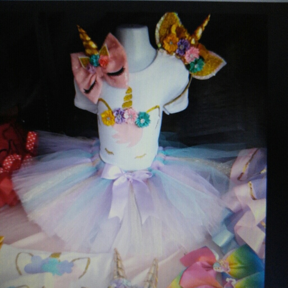 Unicorn birthday outfit